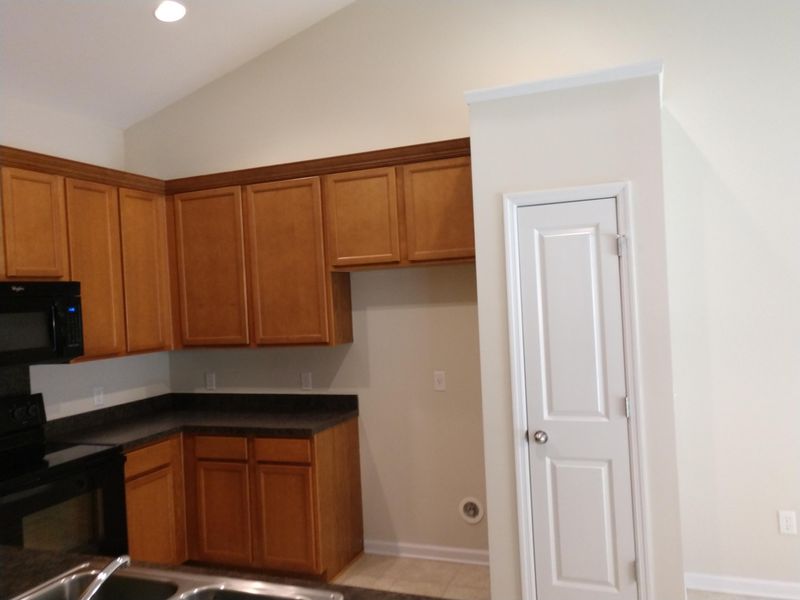 1204 Cosmos Rd, Summerville, SC 29483