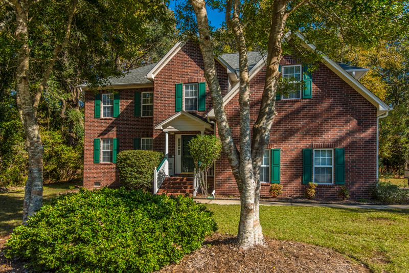 8676 Laurel Grove Ln, North Charleston, SC 29420