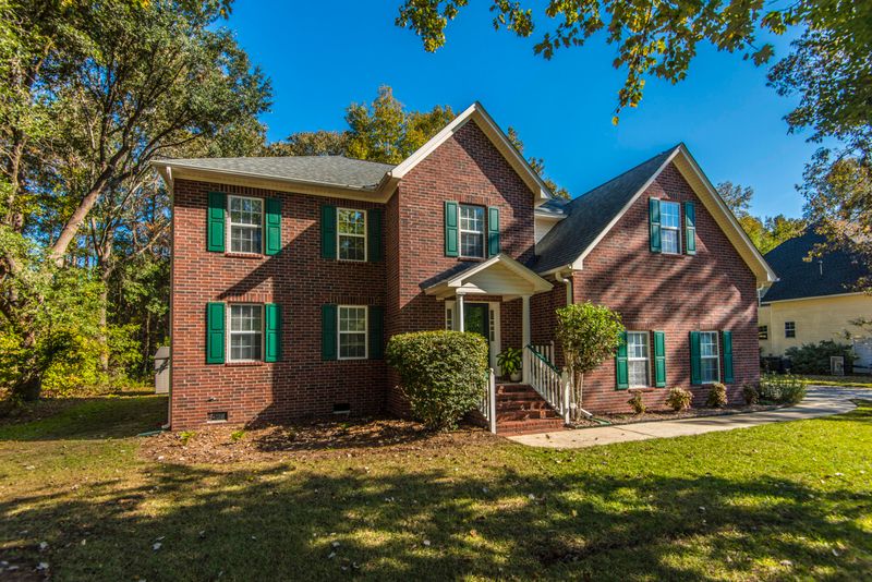8676 Laurel Grove Ln, North Charleston, SC 29420