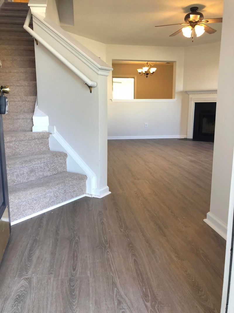 7872 Long Shadow Ln, North Charleston, SC 29406