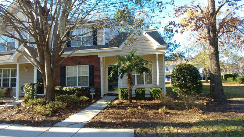 8073 Shadow Oak Dr, North Charleston, SC 29406