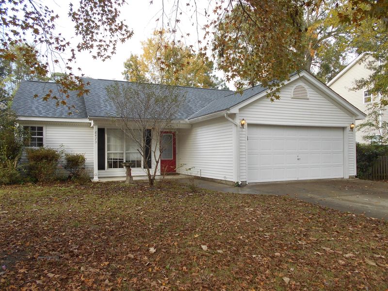 8473 Battle Forest Dr, North Charleston, SC 29420