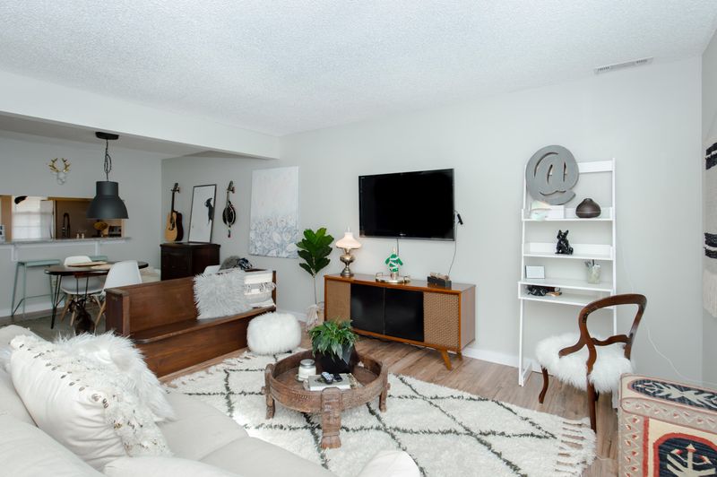 262 Stefan Dr #10-F, Charleston, SC 29412