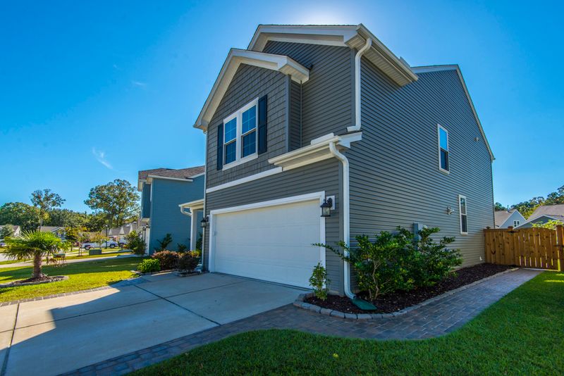 1524 Oldenburg Dr, Mount Pleasant, SC 29429