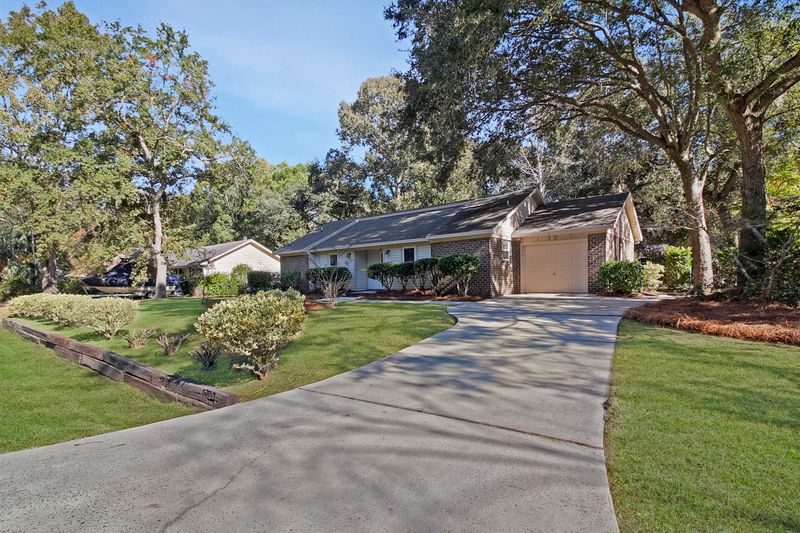 30 Wyecreek Ave, Charleston, SC 29412