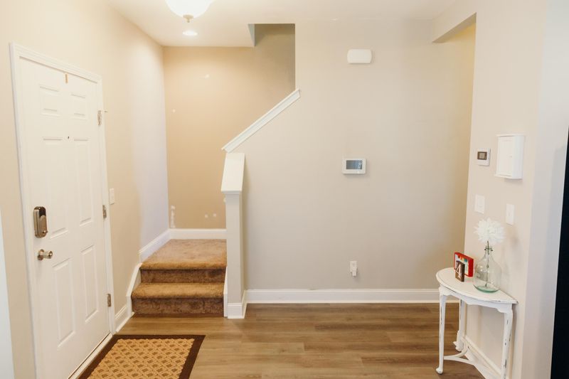 8888 Arbor Glen Dr, North Charleston, SC 29420