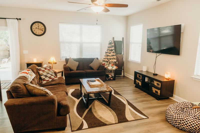 8888 Arbor Glen Dr, North Charleston, SC 29420