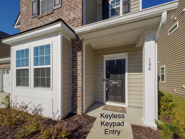 184 Emerald Isle Dr, Moncks Corner, SC 29461