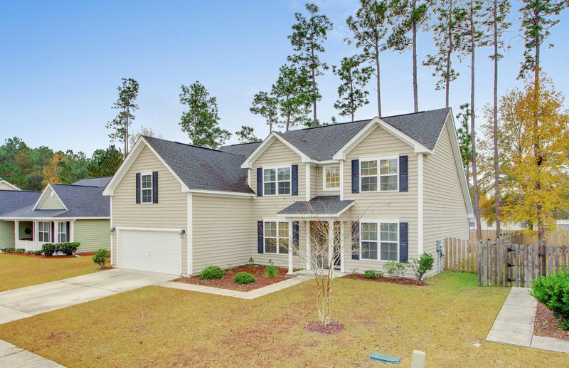 102 Lahina Cv, Summerville, SC 29483