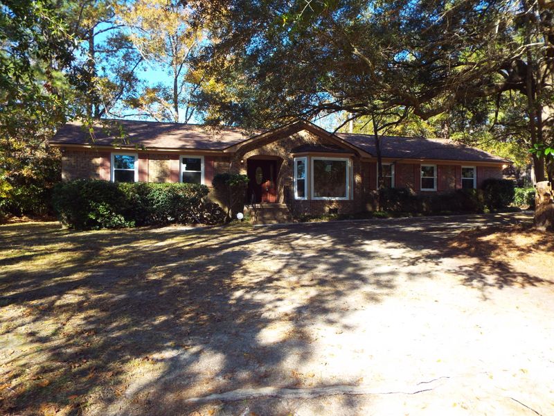 402 Grouse Rd, Summerville, SC 29485
