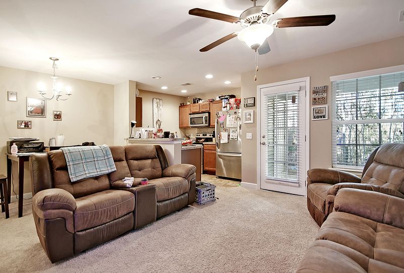 459 Truman Dr, Goose Creek, SC 29445