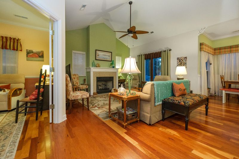 204 Village Stone Cir, Summerville, SC 29486