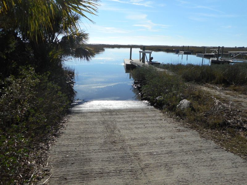 22 Hammocks Way, Edisto Island, SC 29438