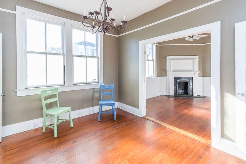 689 King St, Charleston, SC 29403