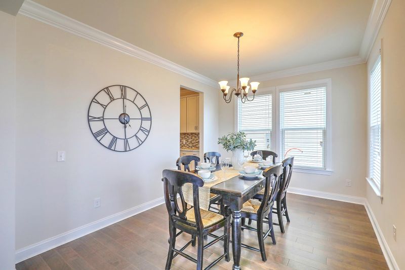 606 Toomer Creek Dr, Charleston, SC 29492