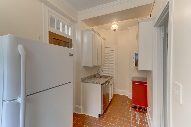 63 Rutledge Ave #27, Charleston, SC 29401