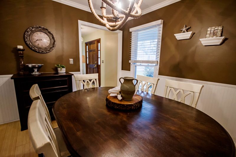 757 Chatter Rd, Mount Pleasant, SC 29464