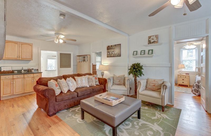 212 E Ashley Ave, Folly Beach, SC 29439