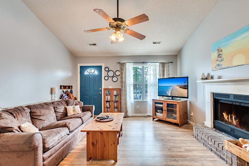 173 Iron Rd, Summerville, SC 29486