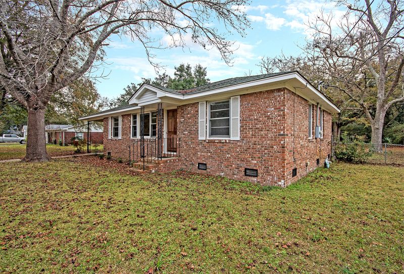 1328 Jeffords St, Charleston, SC 29412
