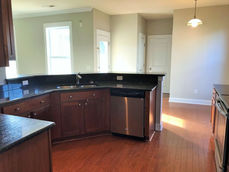 2413 Shiraz Ln, Charleston, SC 29414