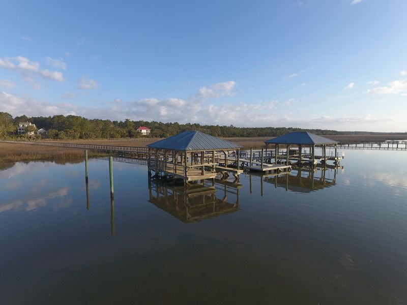 9631 Two Pines Rd, Mcclellanville, SC 29458