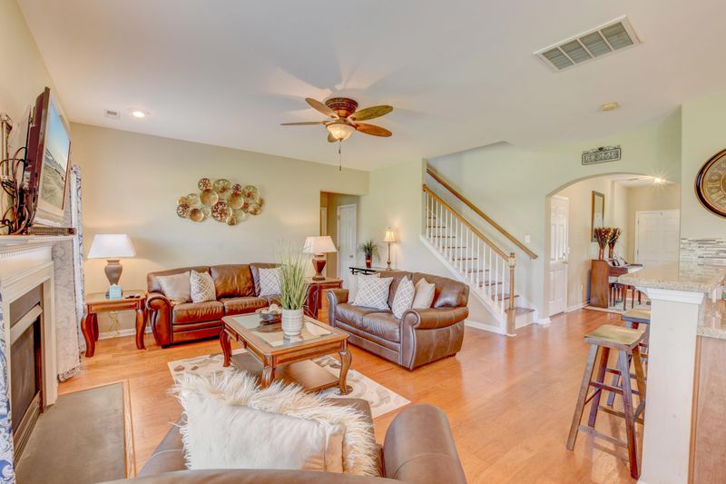 7003 Lofton Ct, Summerville, SC 29483
