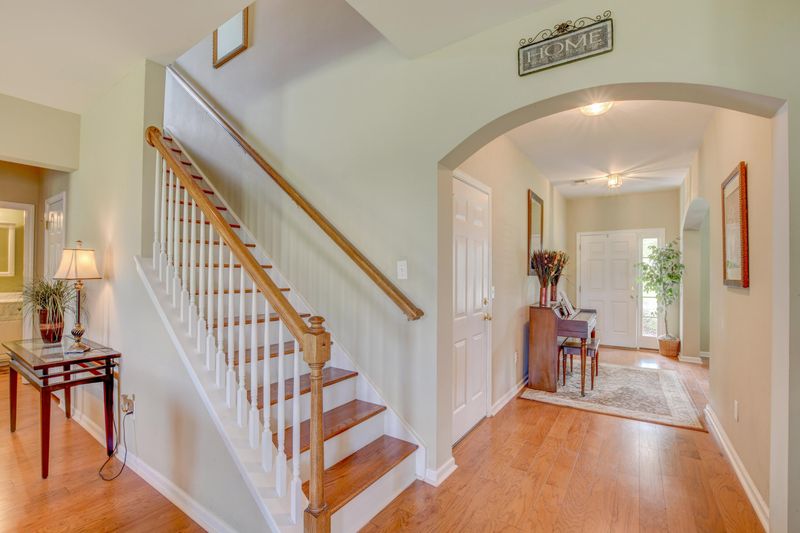 7003 Lofton Ct, Summerville, SC 29483