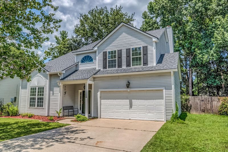 227 Evesham Dr, Summerville, SC 29485