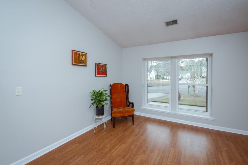 8150 Halifax Way, North Charleston, SC 29420