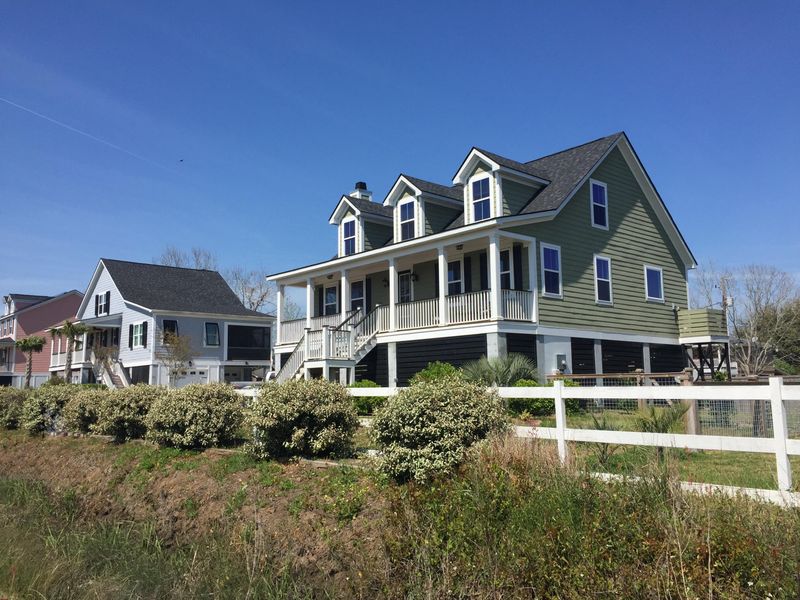 1846 Scudder Rd, Charleston, SC 29412