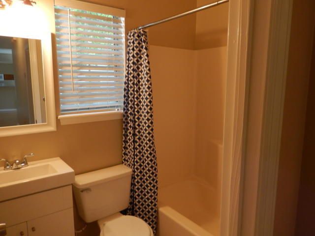 100 Balmoral Cir, Goose Creek, SC 29445