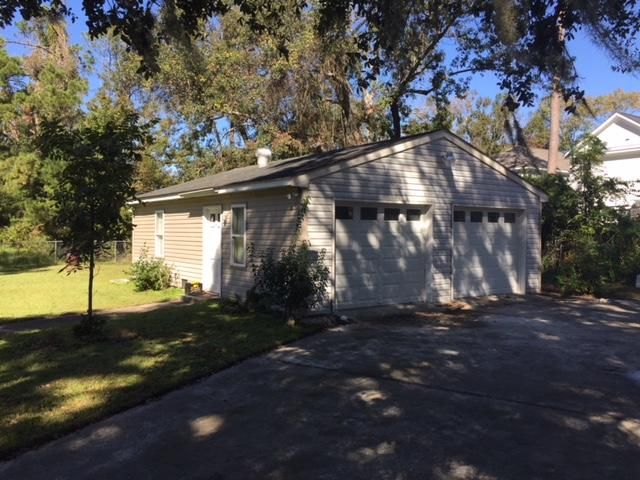 554 Fleming Rd, Charleston, SC 29412