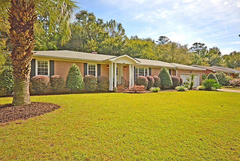 1888 Rugby Ln, Charleston, SC 29407