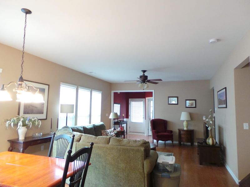 155 Sea Lavender Ln, Summerville, SC 29486