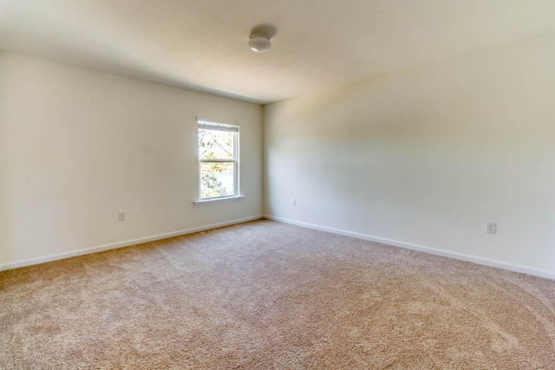 9801 Wooden Pestle Way, Ladson, SC 29456