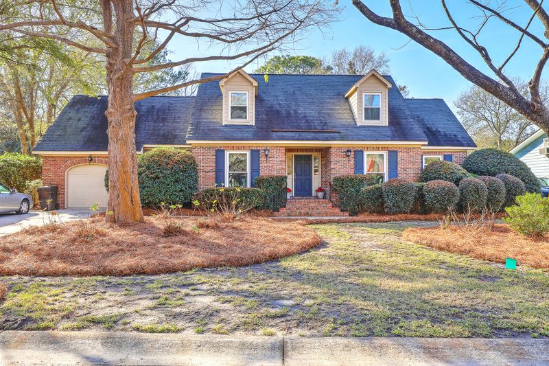 767 Gypsy Ln, Mount Pleasant, SC 29464