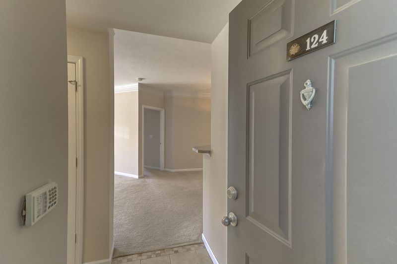 1300 Park West Blvd #124, Garage:1-A, Mount Pleasant, SC 29466