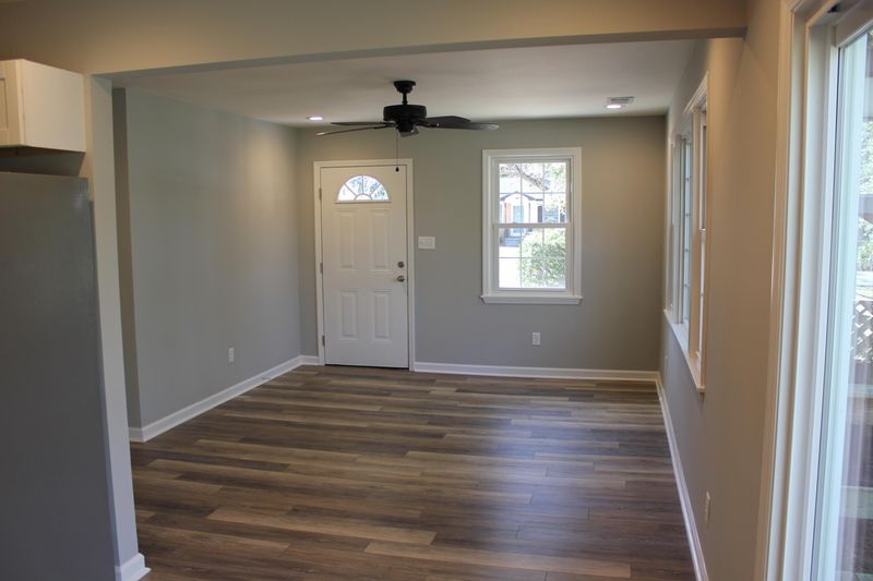 1718 Pickett St, Charleston, SC 29412