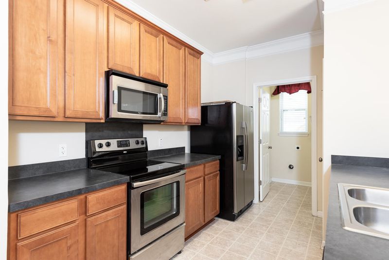305 Stone Post Rd, Moncks Corner, SC 29461