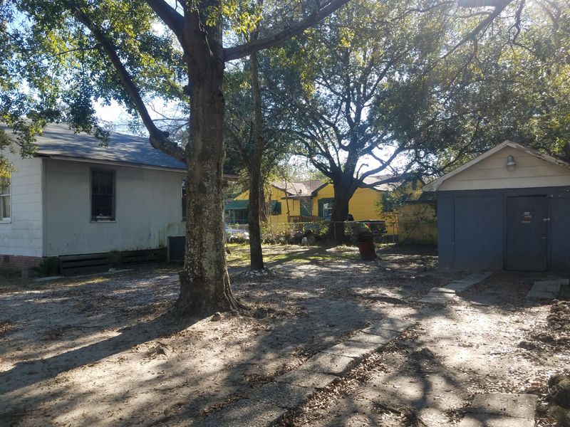 2604 Stark Ln, North Charleston, SC 29405