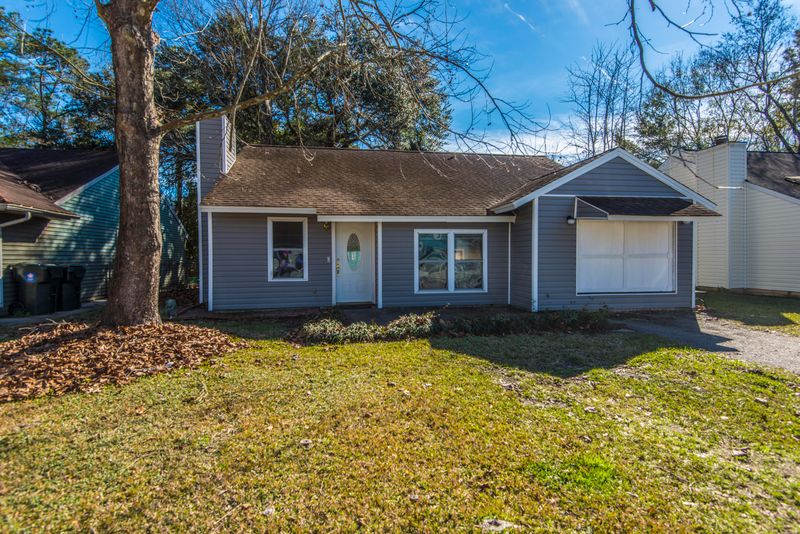 126 Mickler Dr, Ladson, SC 29456