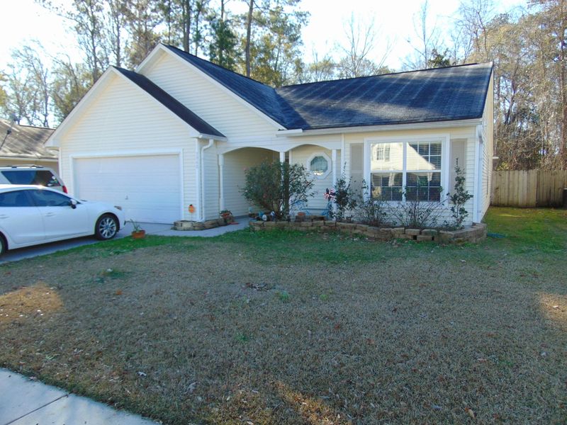 7940 New Ryder Rd, North Charleston, SC 29406