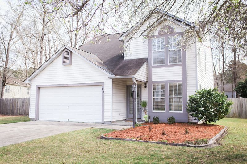 114 Margate Cir, Goose Creek, SC 29445