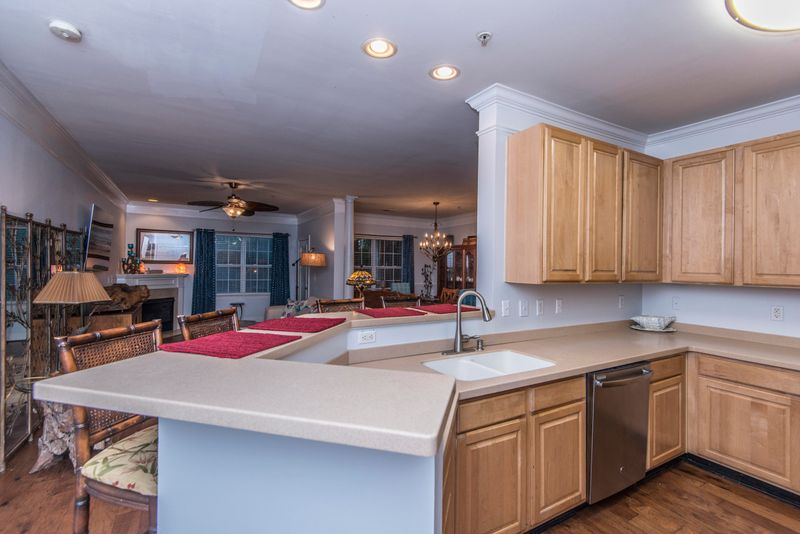 1025 Riverland Woods Pl #1104, Charleston, SC 29412