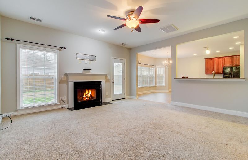415 Hunsford St, Summerville, SC 29486
