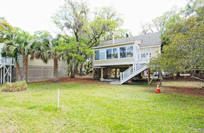 509 Cobby Creek Ln, Johns Island, SC 29455