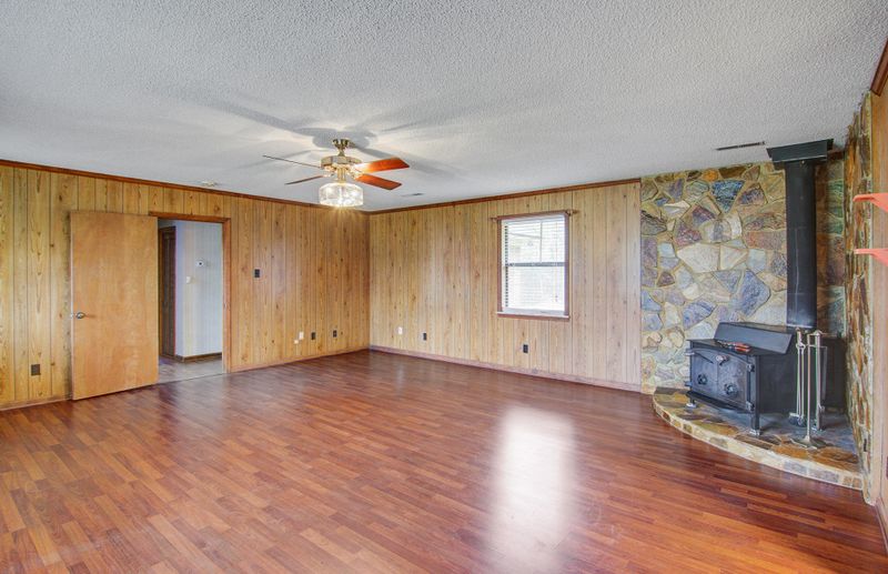 1848 N Highway 15, Saint George, SC 29477