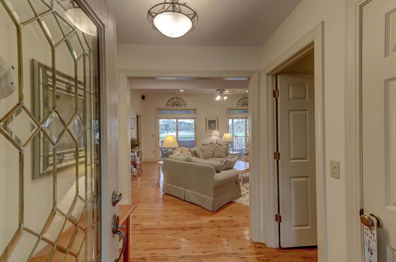 15 Edgewater Al, Isle Of Palms, SC 29451