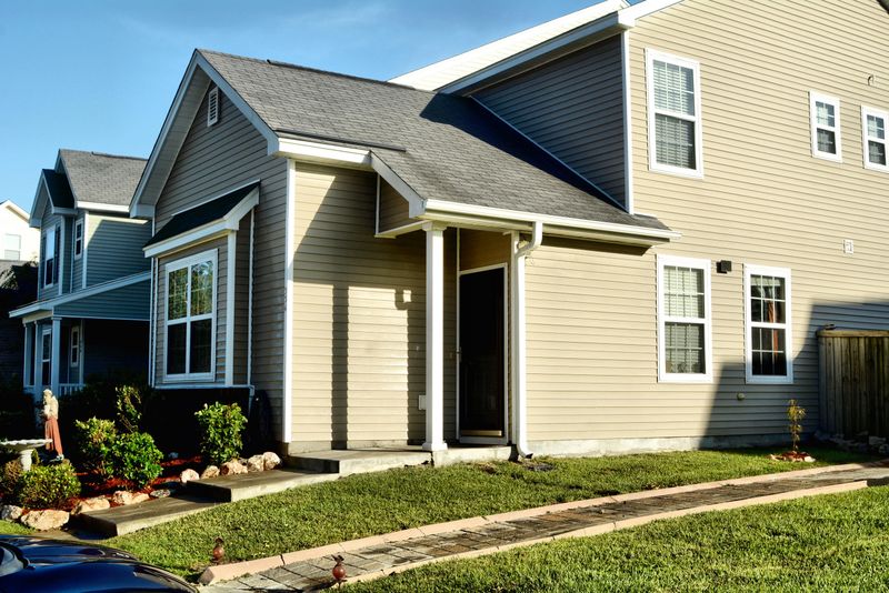 334 Flyway Rd, Goose Creek, SC 29445